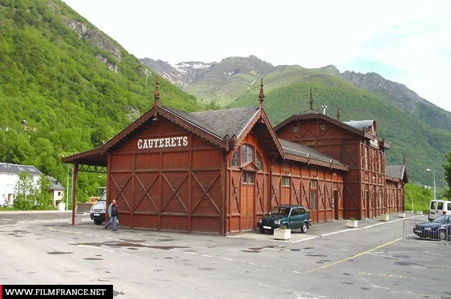Appartement Cauterets Pour 4 Personnes Avec Parking 0*,